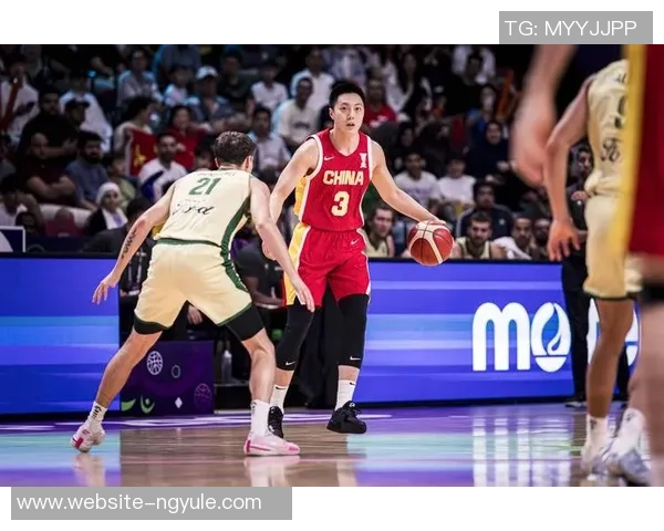 CBA中国男篮迎战澳大利亚队全力争胜展现实力与团队精神 CBA中国男篮迎战澳大利亚队全力争胜展现实力与团队精神