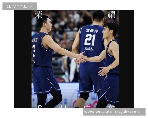 广东与浙江揭幕战精彩对决引发球迷热情期待新赛季的激烈竞争 广东与浙江揭幕战精彩对决引发球迷热情期待新赛季的激烈竞争